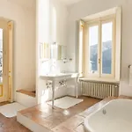 Nina Relais Boutique Bed and Breakfast Carate Urio