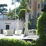 Nina Relais Boutique Bed and Breakfast