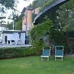 Bed & Breakfast Nina Relais Boutique Carate Urio