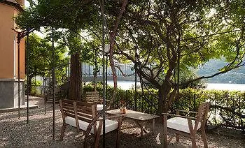 Nina Relais Boutique Couette-café Carate Urio