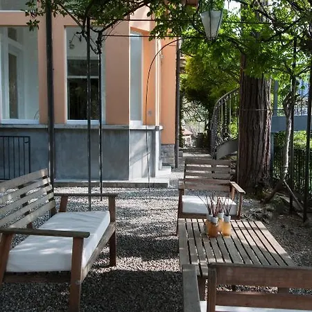 Couette-café Nina Relais Boutique