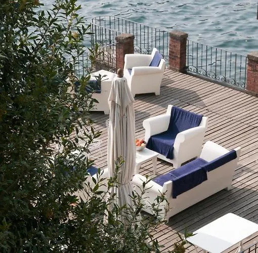 Nina Relais Boutique Carate Urio