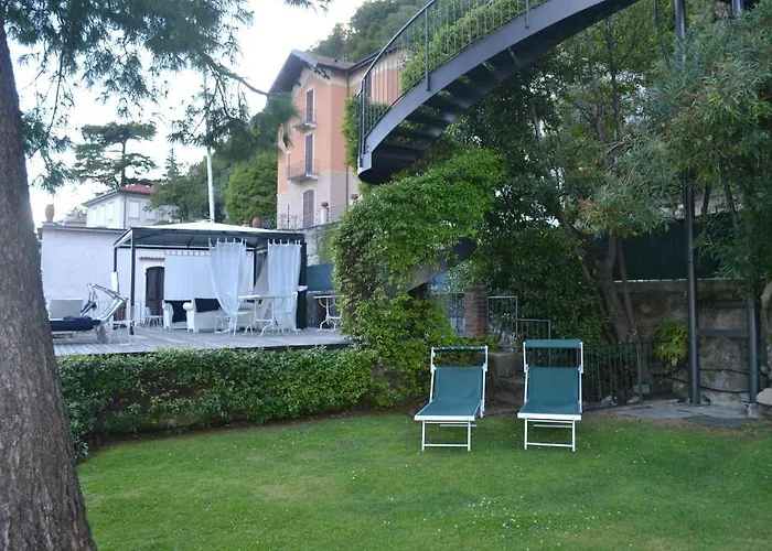 Bed and Breakfast Nina Relais Boutique Carate Urio